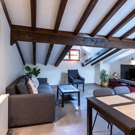 Edules Aparthotel