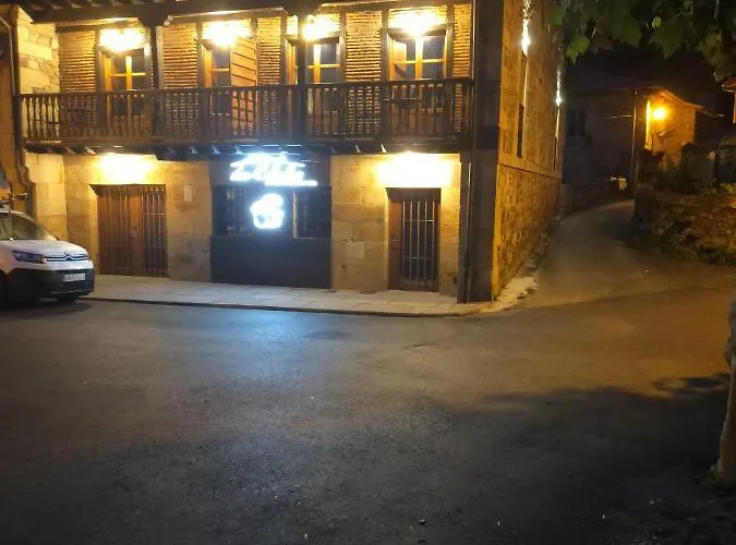 Edules 아파트호텔