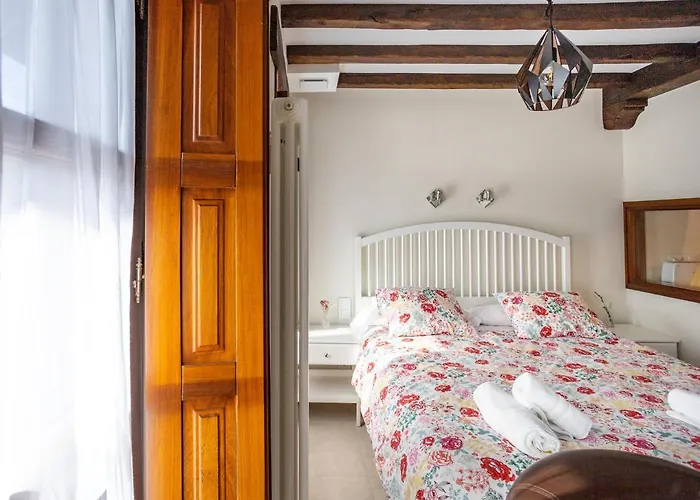 Edules 아파트호텔 4*